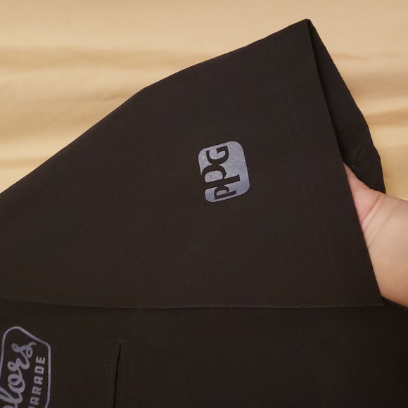 Make offer! Mens black collar button down VanSport. Sz XL. Colors on Parade. - Picture 4 of 6